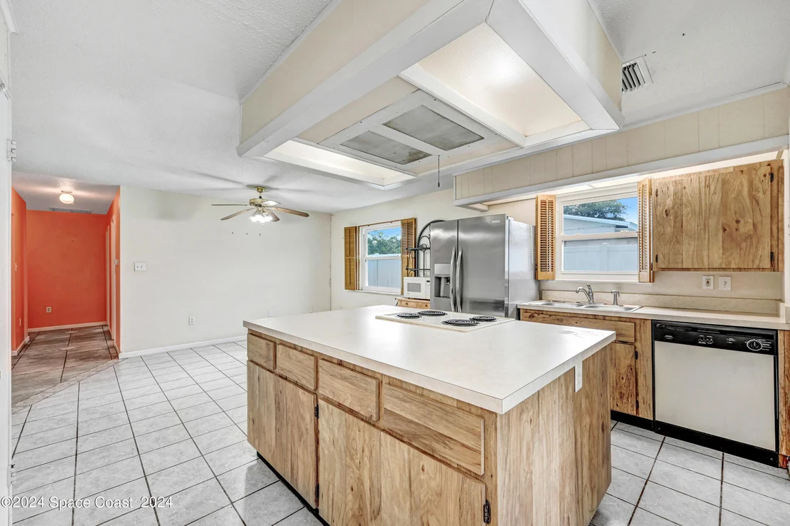 Photo of 4189 Hammock Drive