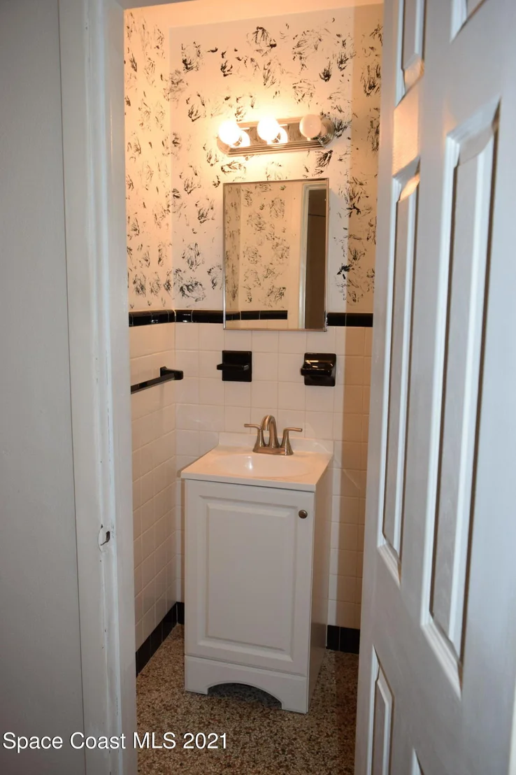 Photo of 300 Holly Lane