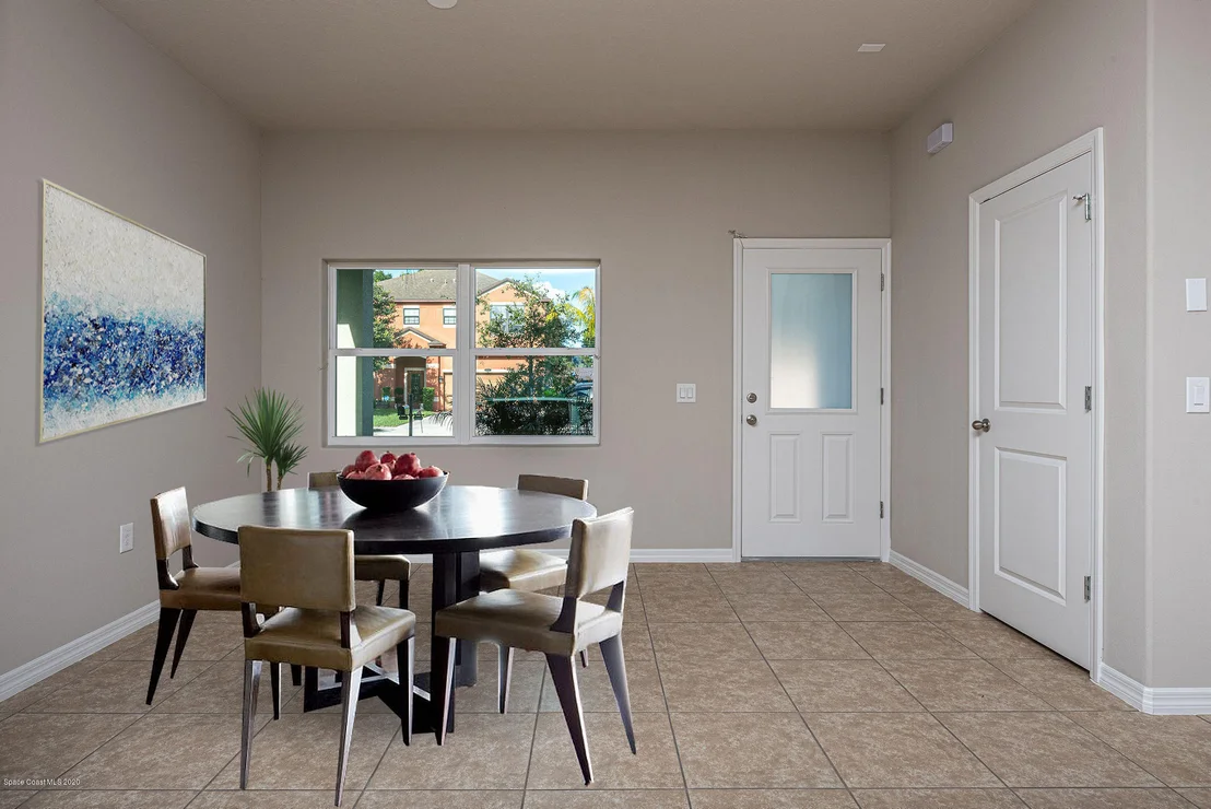 Photo of 475 Dryden Circle