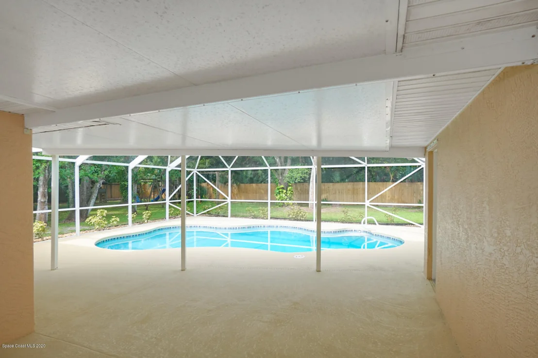 Photo of 2125 Linrose Lane