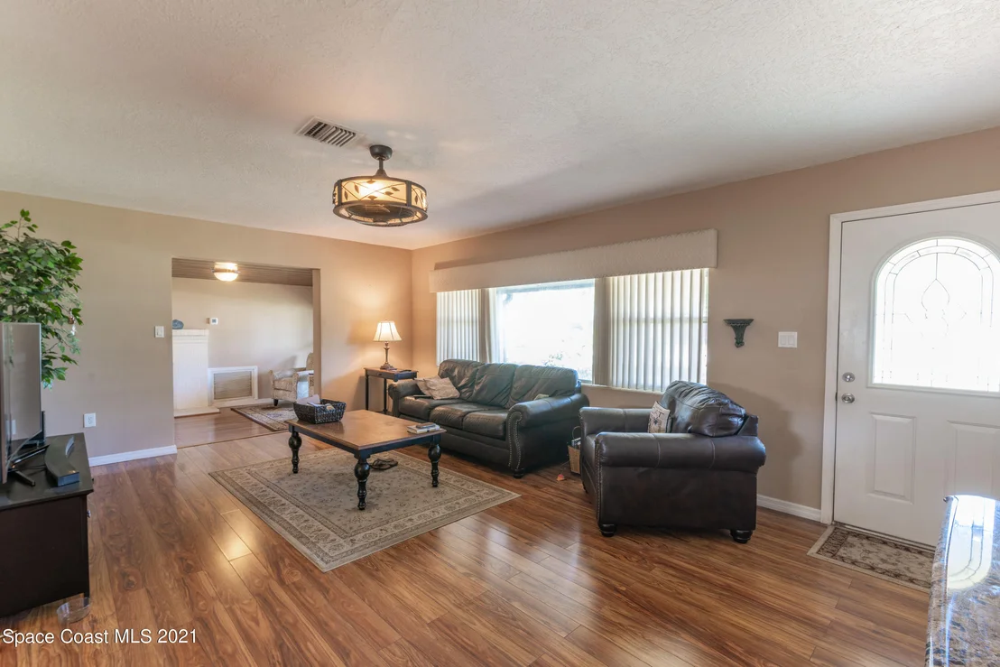 Photo of 680 Ballard Drive