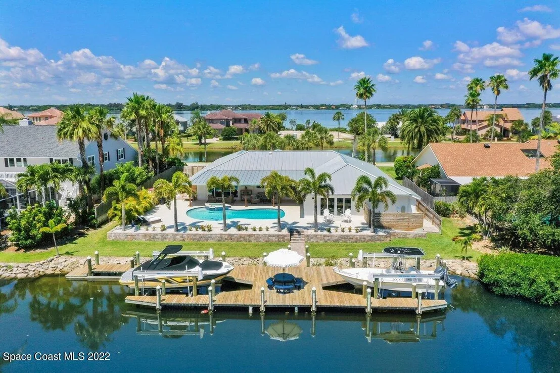 Photo of 811 Loggerhead Island Way