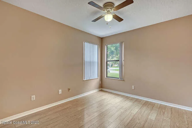 Photo of 320 Myrtlewood Road