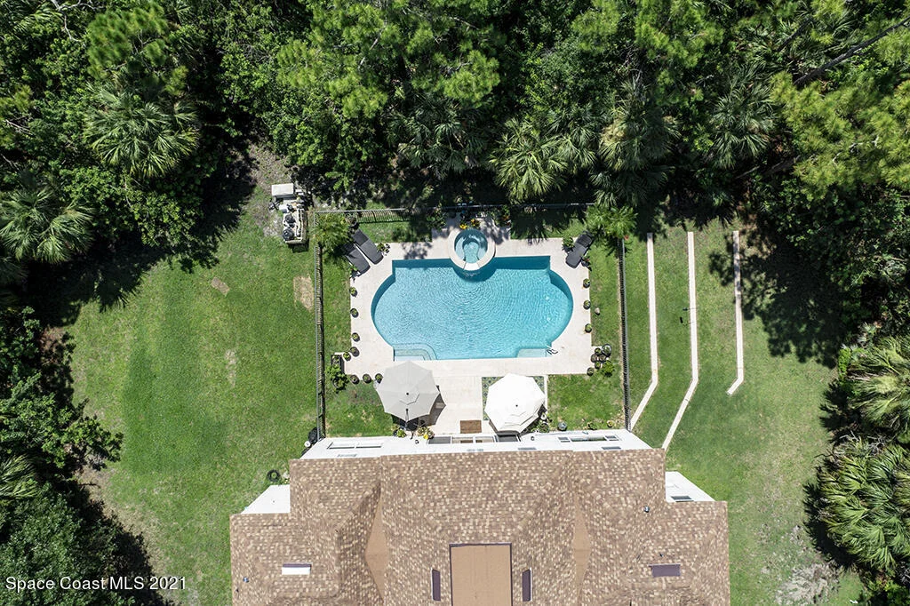 Photo of 5545 Willoughby Drive