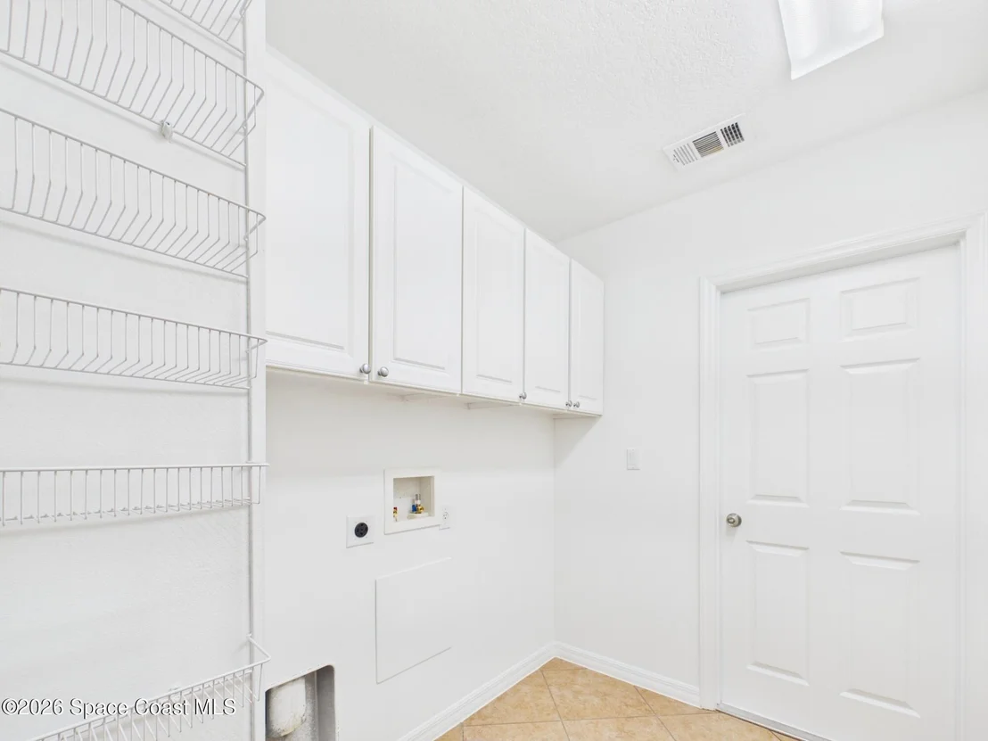 Photo of 732 Newhall Terrace
