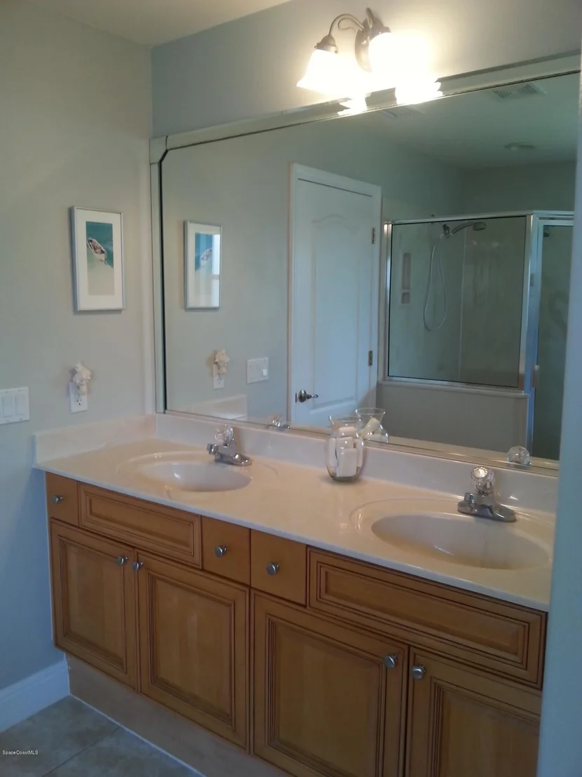 Photo of 1788 Auburn Lakes Drive