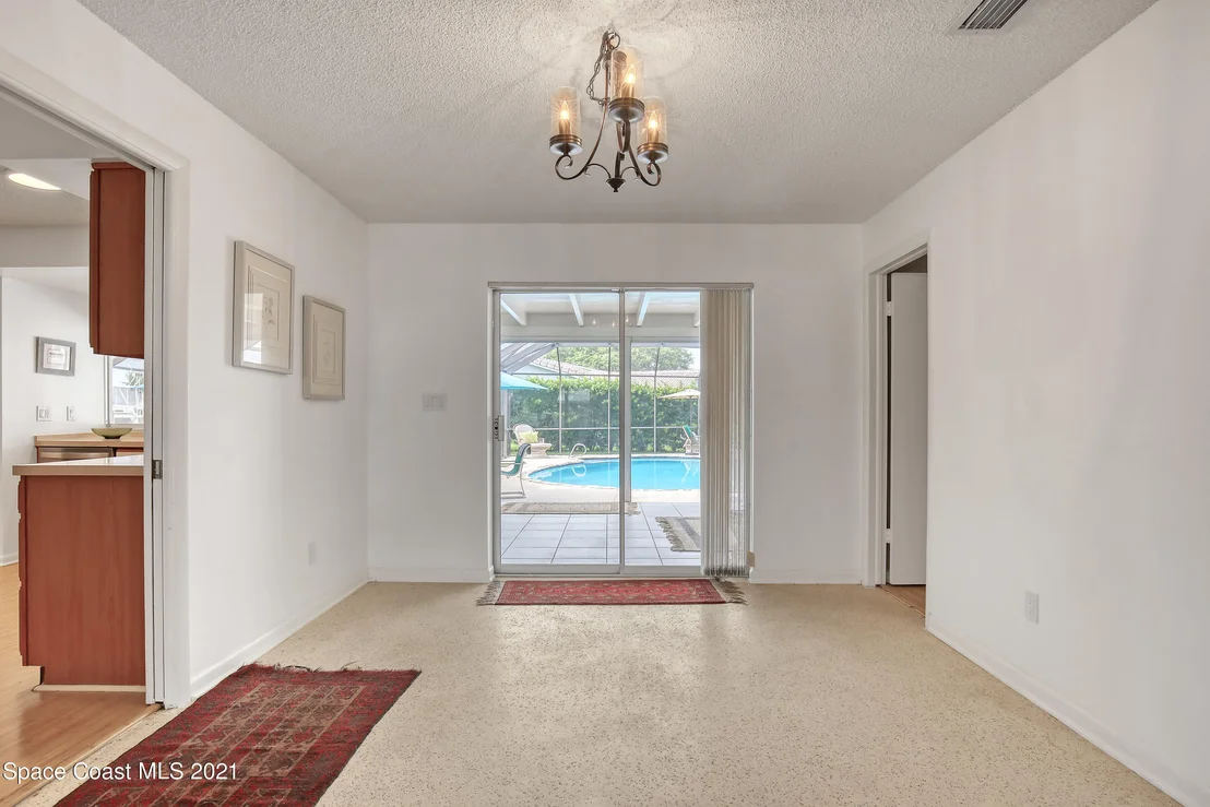 Photo of 307 Brightwaters Drive