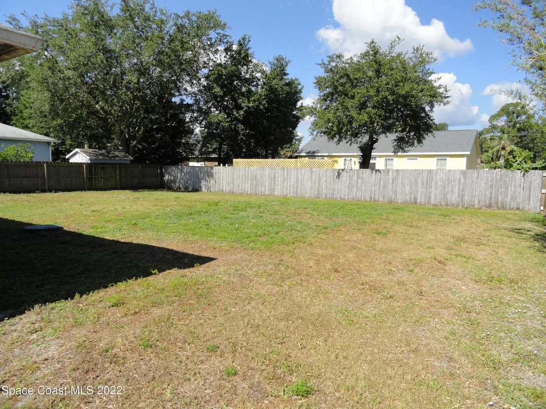 Photo of 6424 Muller Avenue