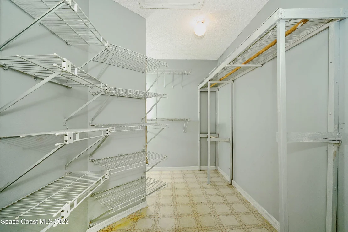 Photo of 3957 Saint Armens Circle