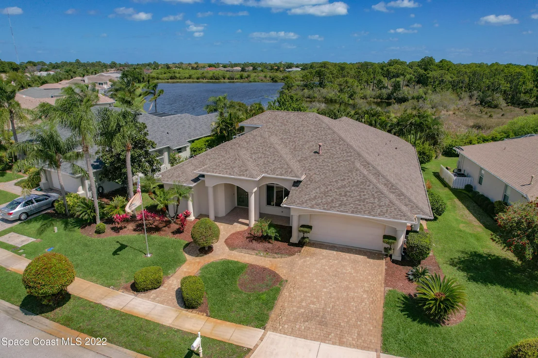 Photo of 862 Thrasher Drive