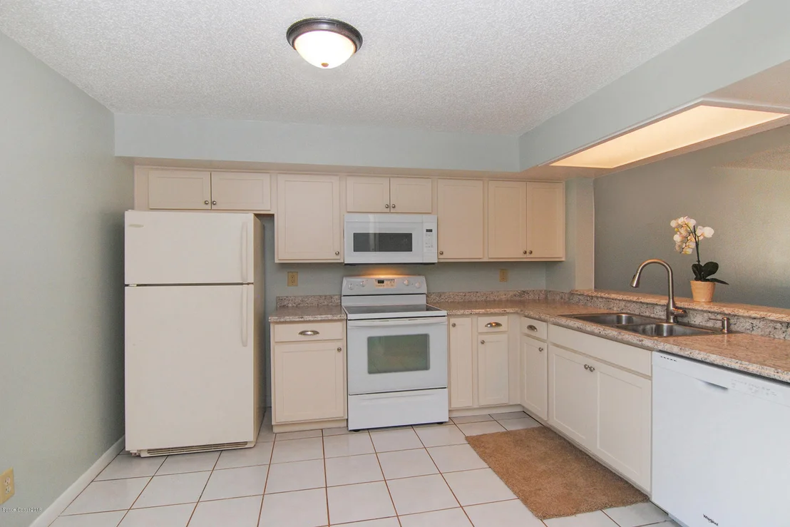 Photo of Unit 63 at 1880 Murrell Road