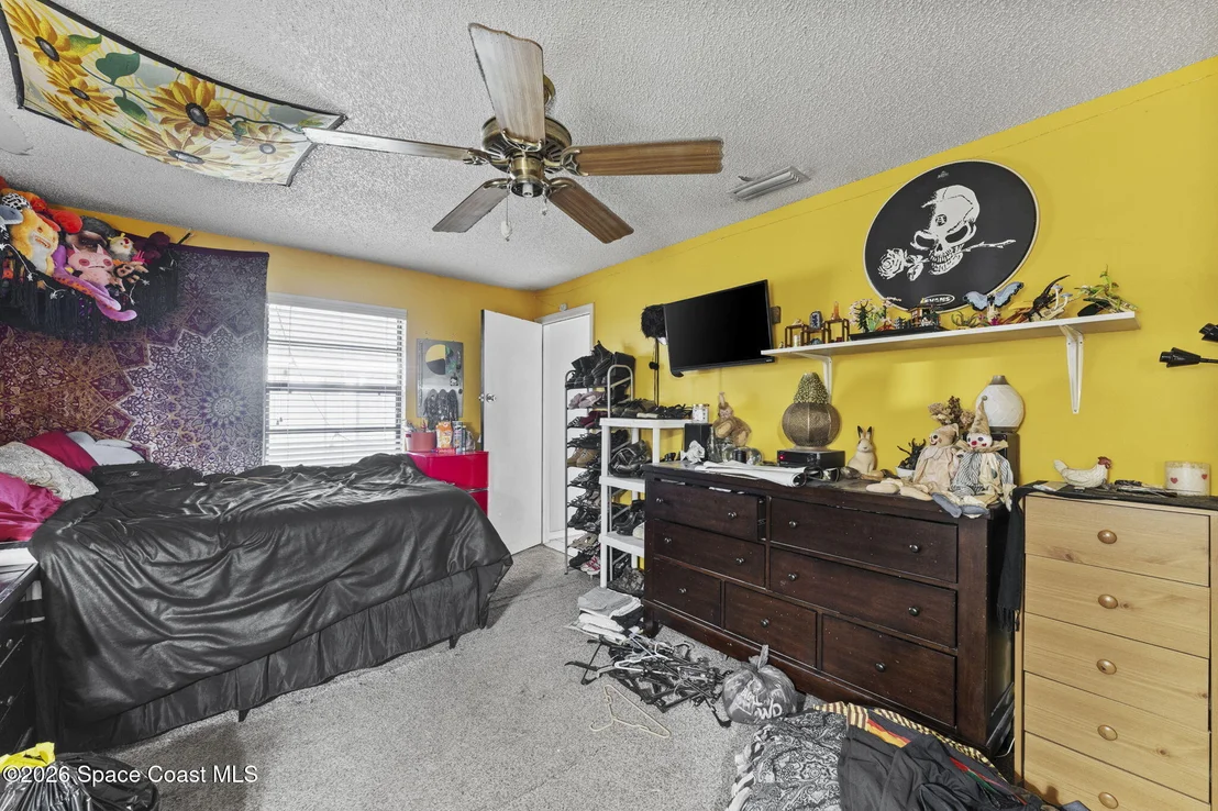 Photo of 988 Pineland Drive