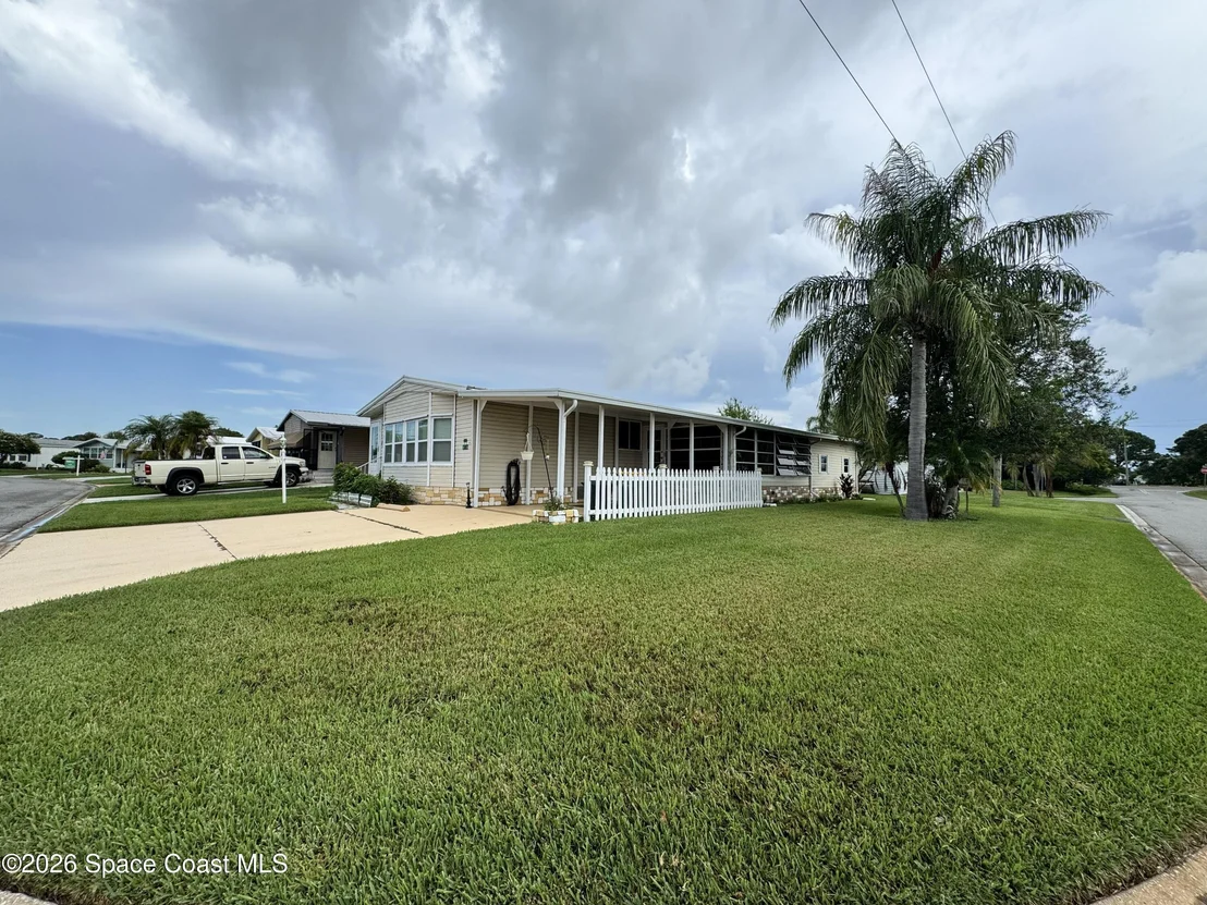 Photo of 600 N Dolphin Circle