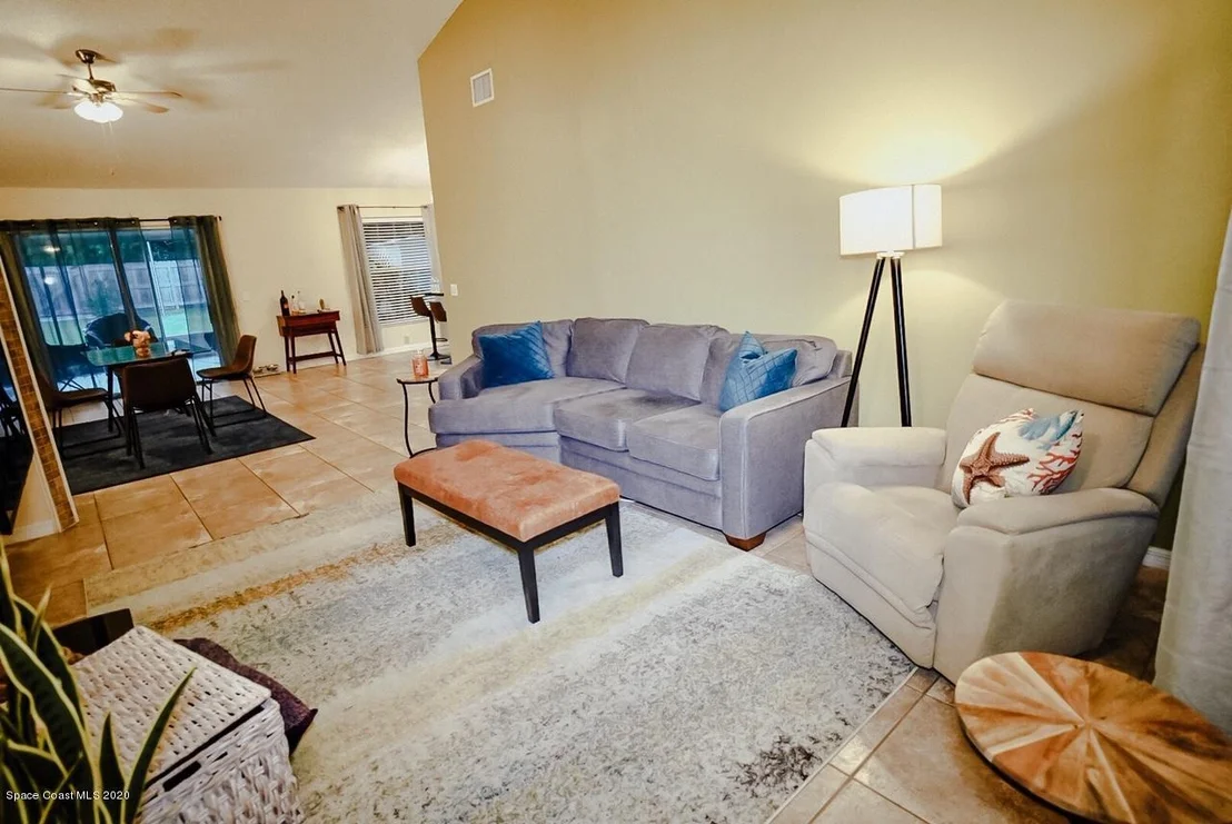 Photo of 255 Saldon Lane