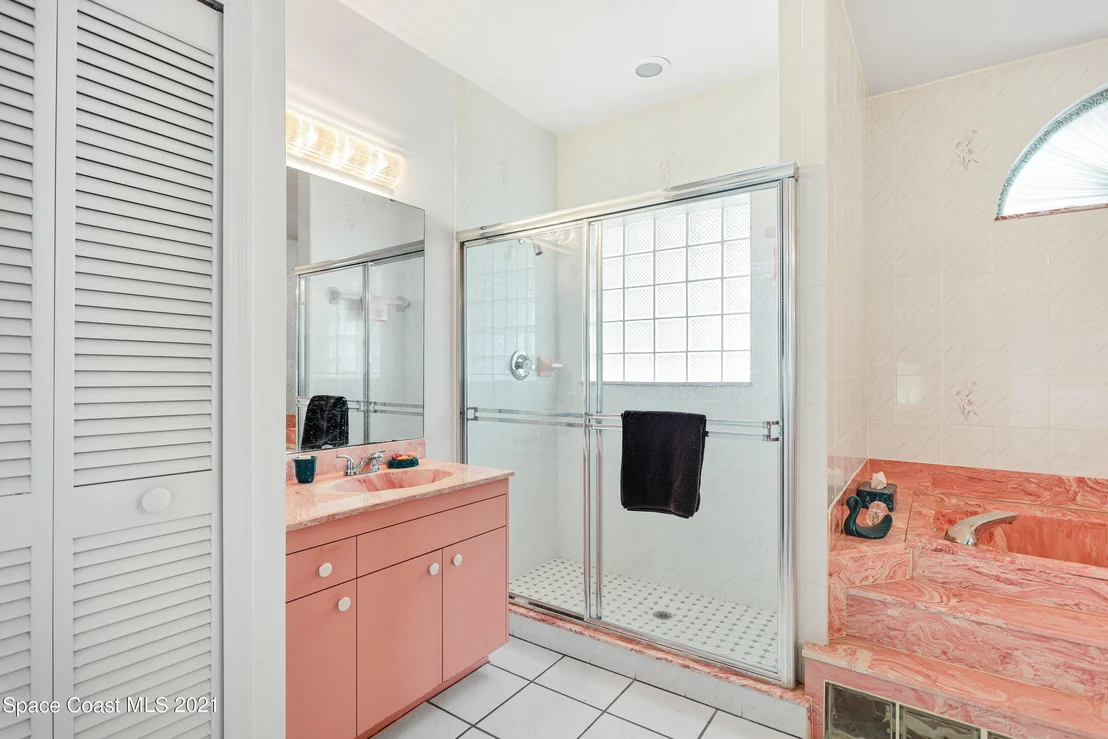 Photo of 1225 Salmonberry Place