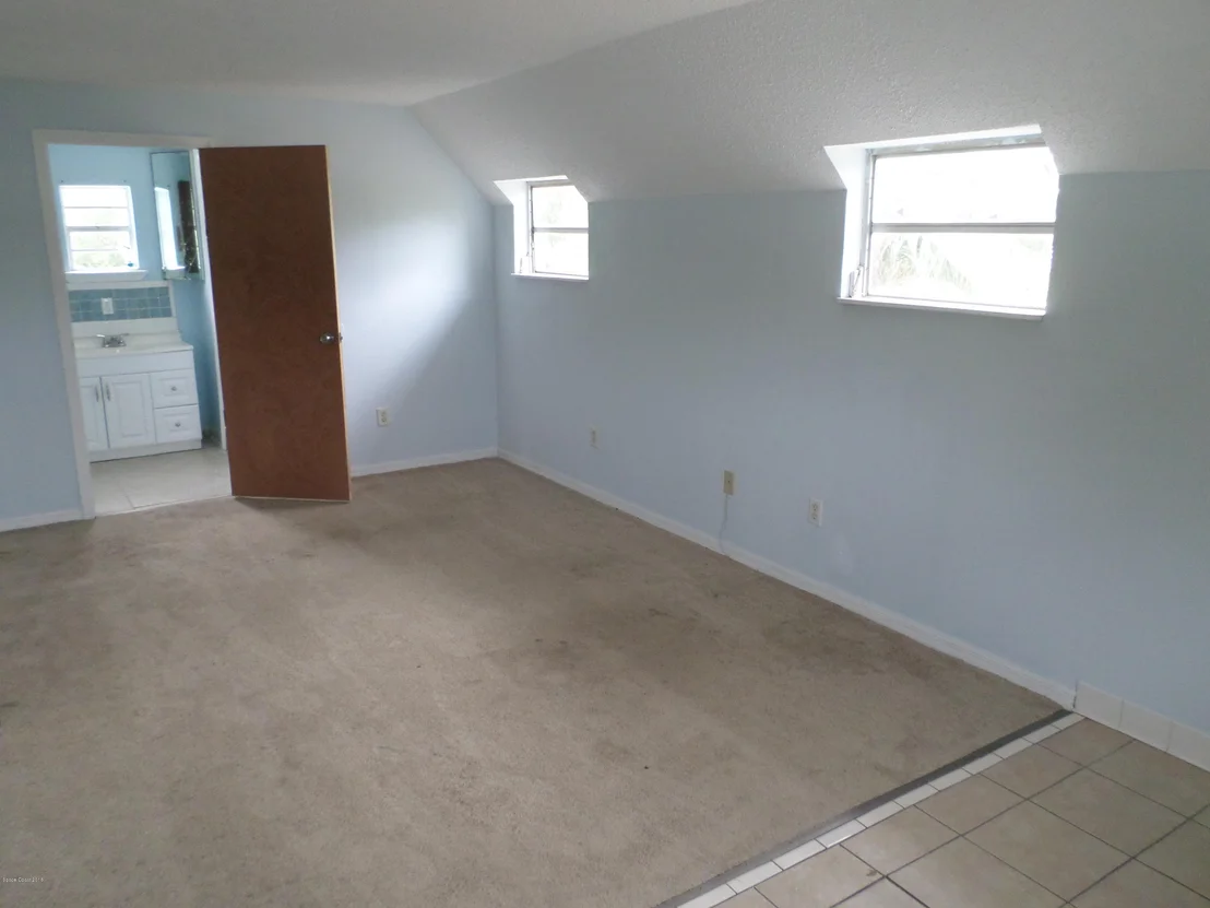Photo of 309 Iris Street