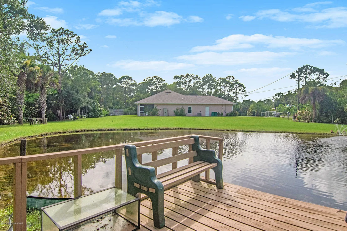 Photo of 1285 Atz Road