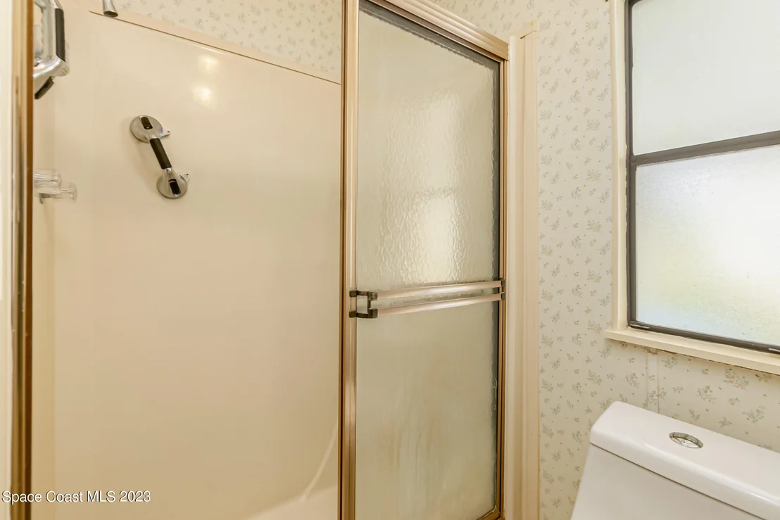 Photo of 4423 Twin Lakes Drive