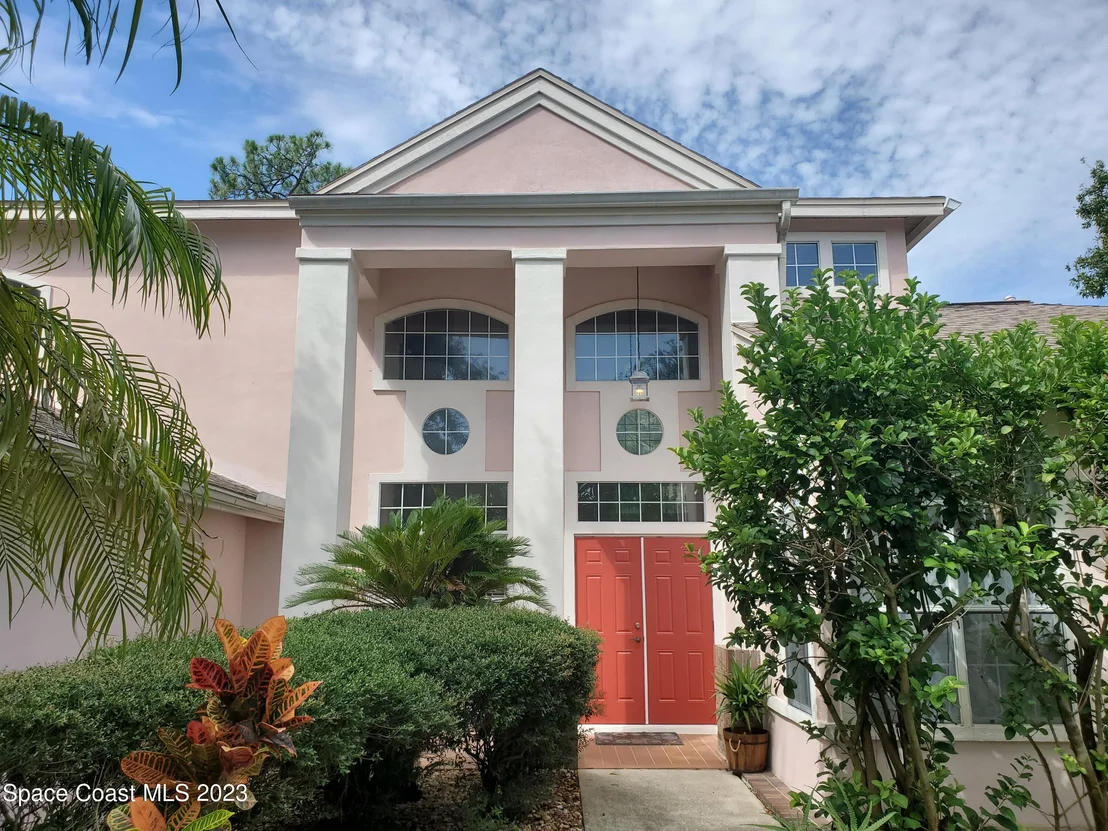 Photo of 4380 Canard Road
