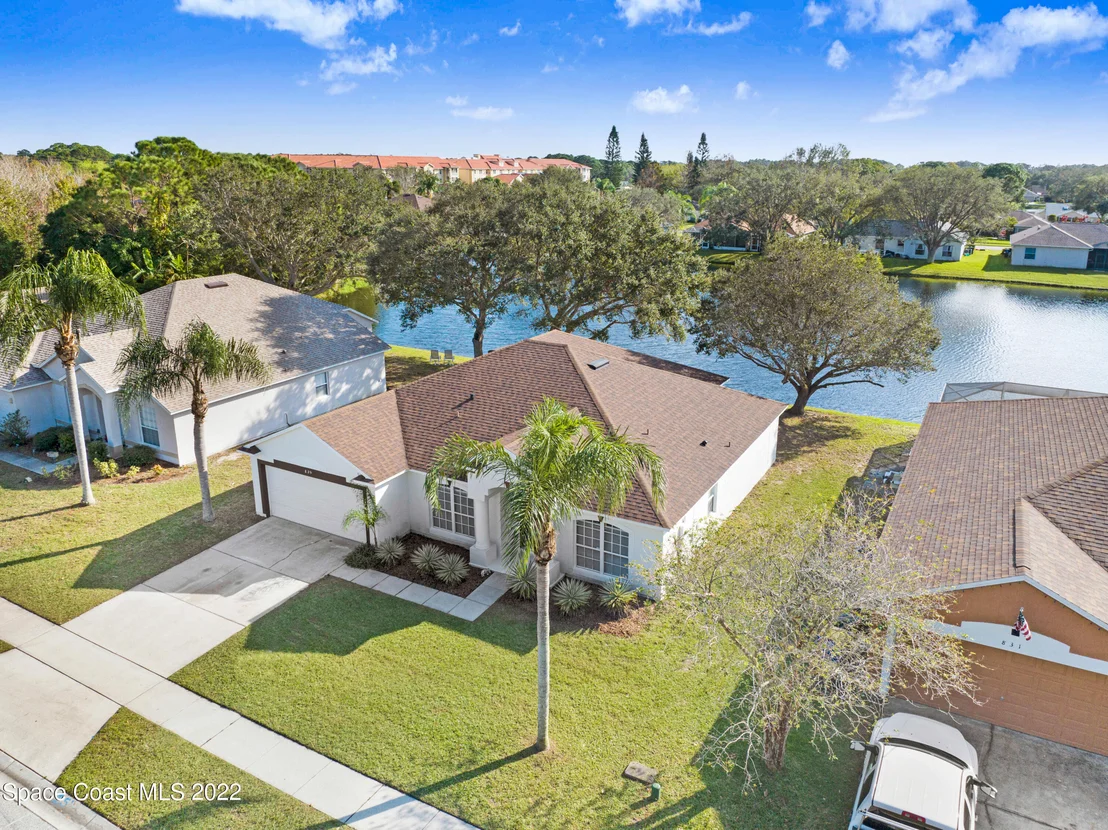 Photo of 829 Saint Michel Drive