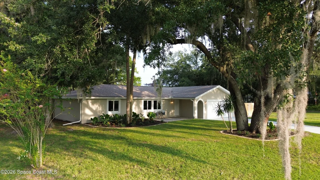 Photo of 1190 Grapefruit Road SE