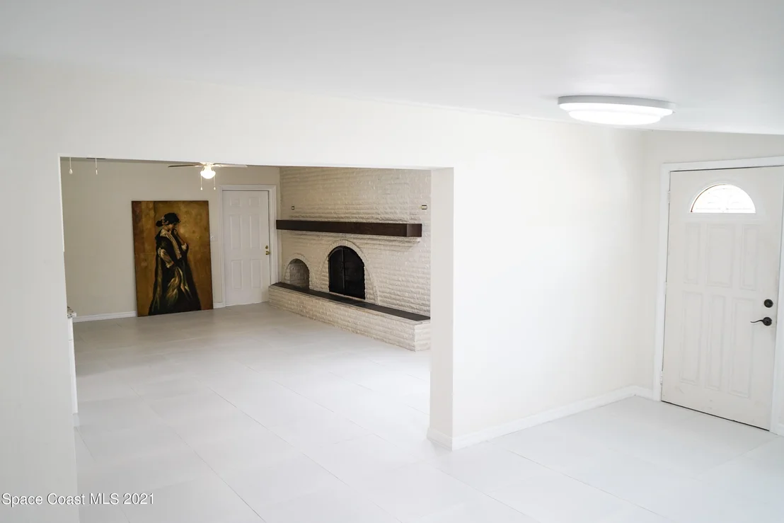Photo of 80 Katherine Boulevard