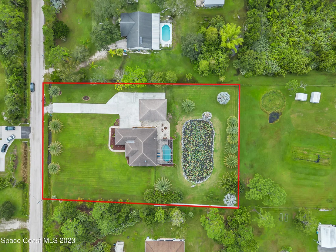 Photo of 2550 Waring Lane