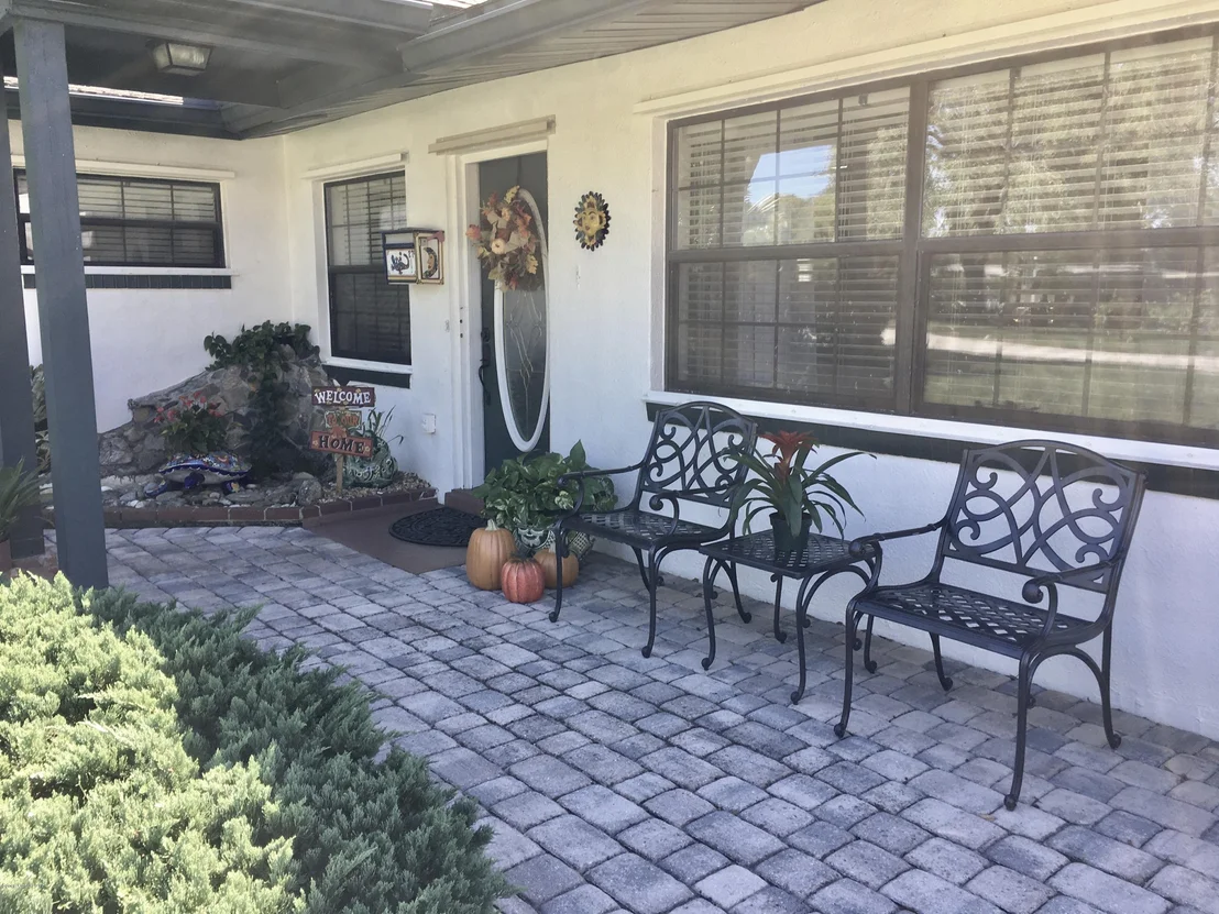 Photo of 27 S Hardee Circle S