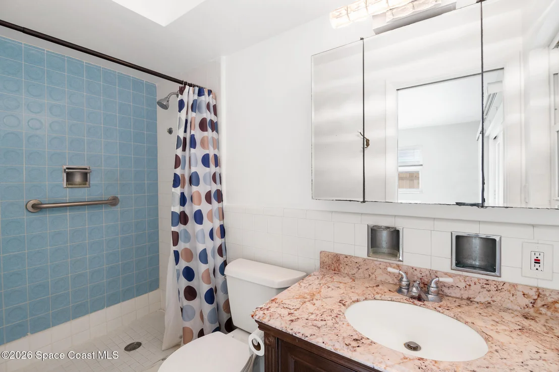 Photo of 44 Grandview Boulevard