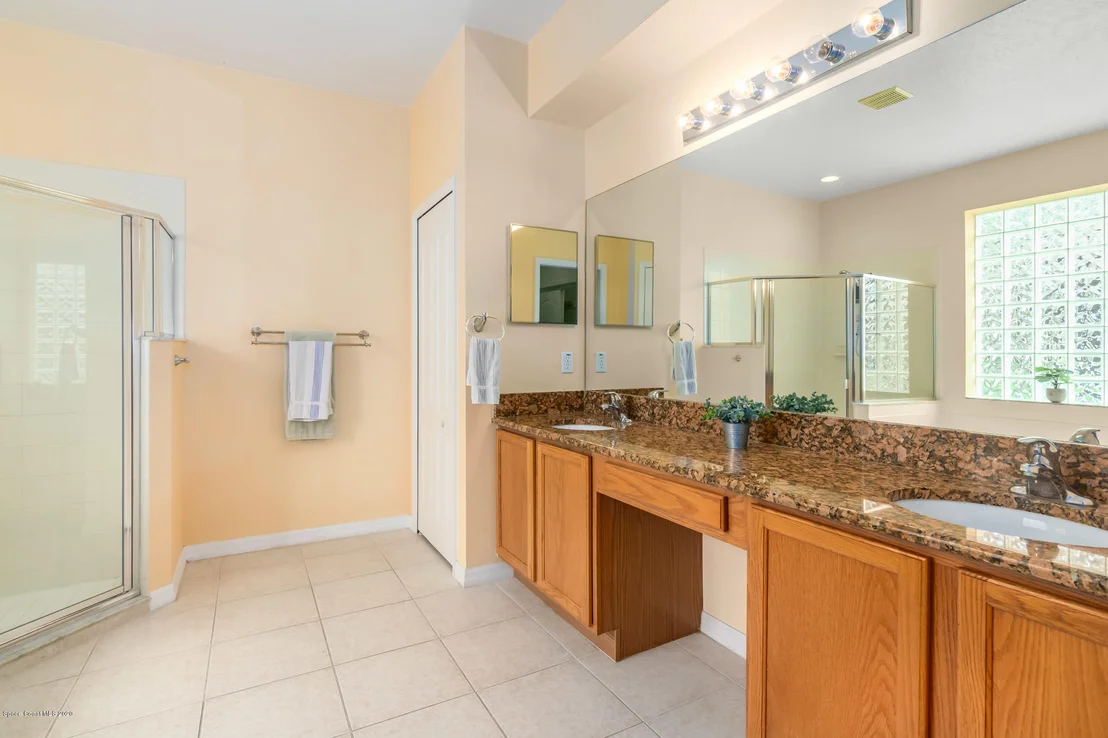 Photo of 4177 Ventana Boulevard