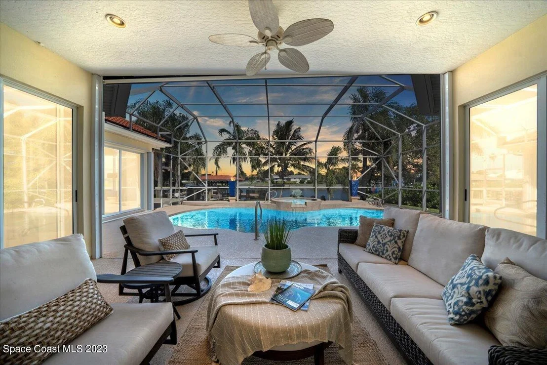 Photo of 208 Lanternback Island Drive