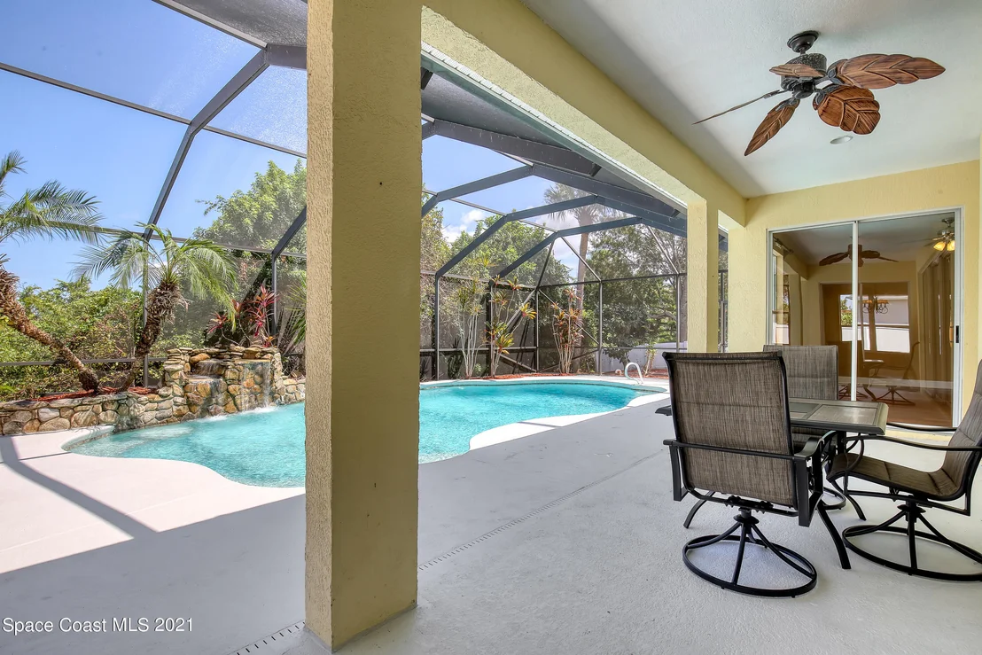 Photo of 3266 Peninsula Circle