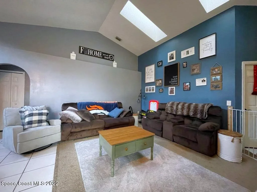 Photo of 5125 Holden Road
