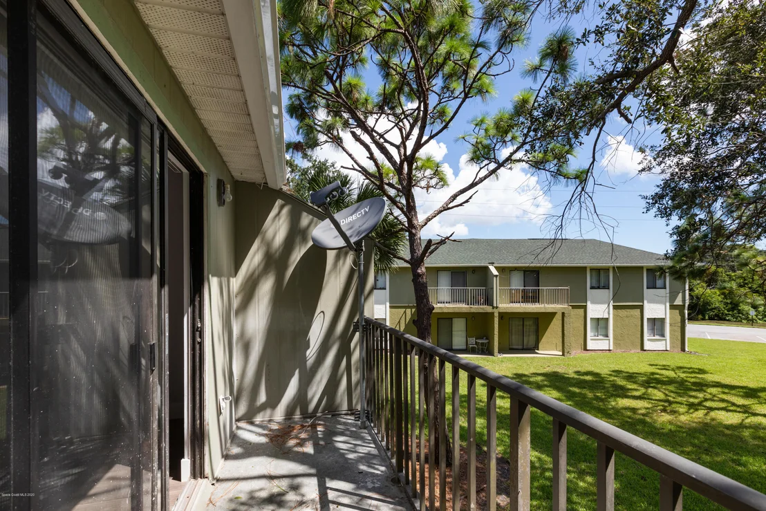 Photo of 2218 Flower Tree Circle