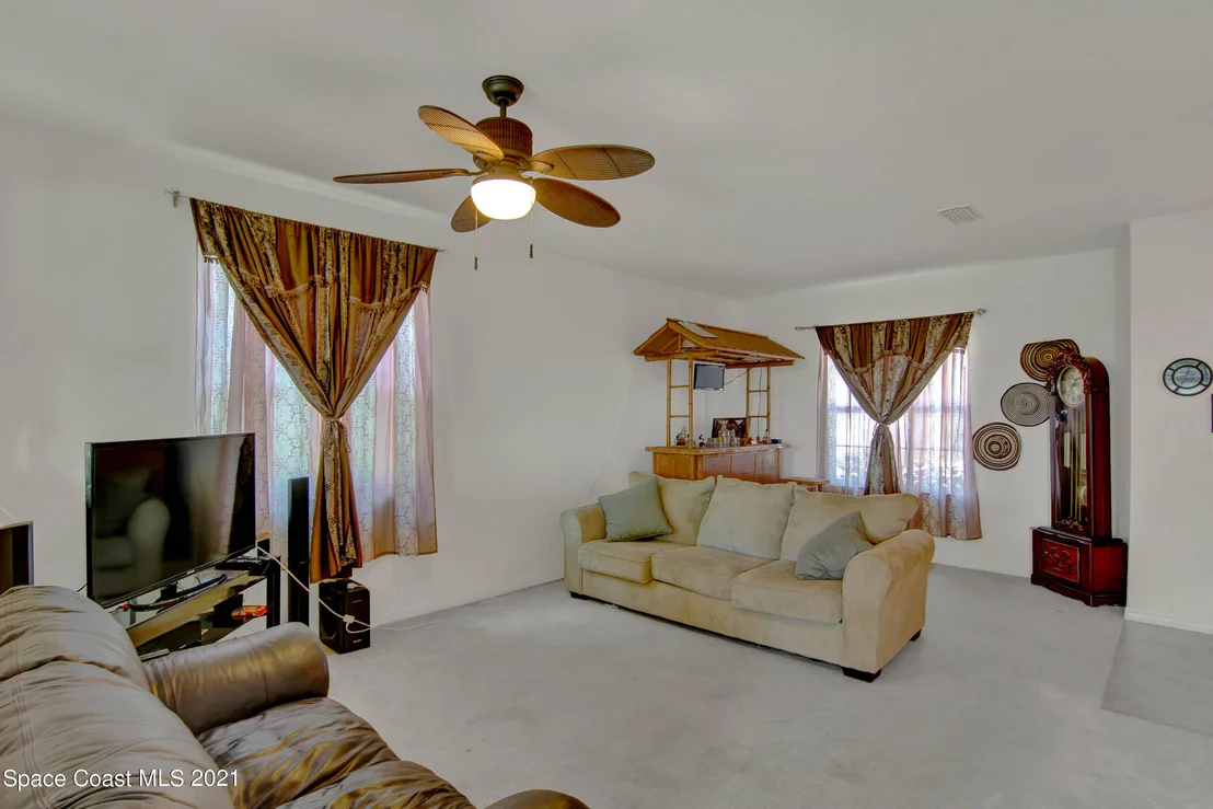 Photo of 3232 Constellation Drive