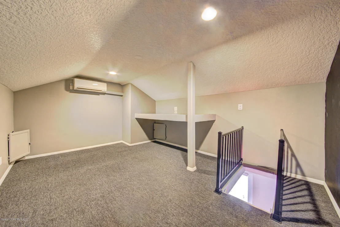 Photo of 2164 Royal Oaks Drive