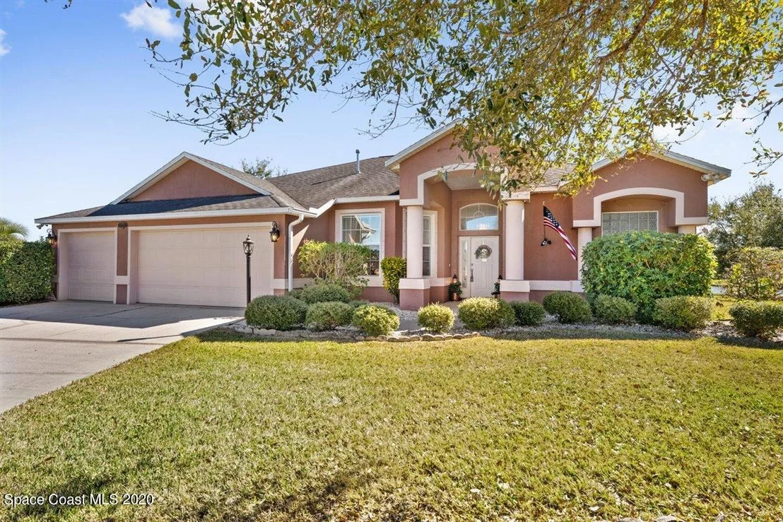 Photo of 2555 Summerwind Court