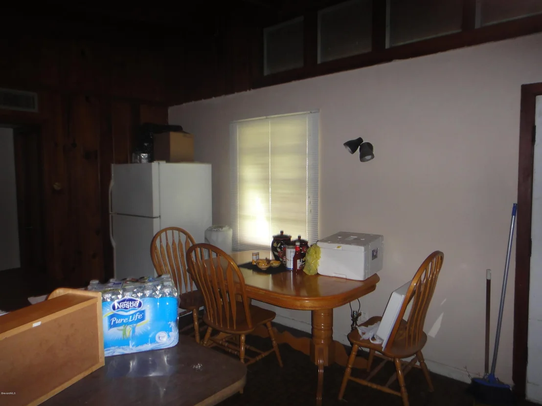 Photo of 116 NW Irwin Avenue
