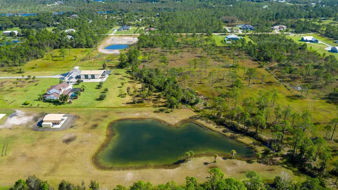 Photo of 1805 Benjamin Road