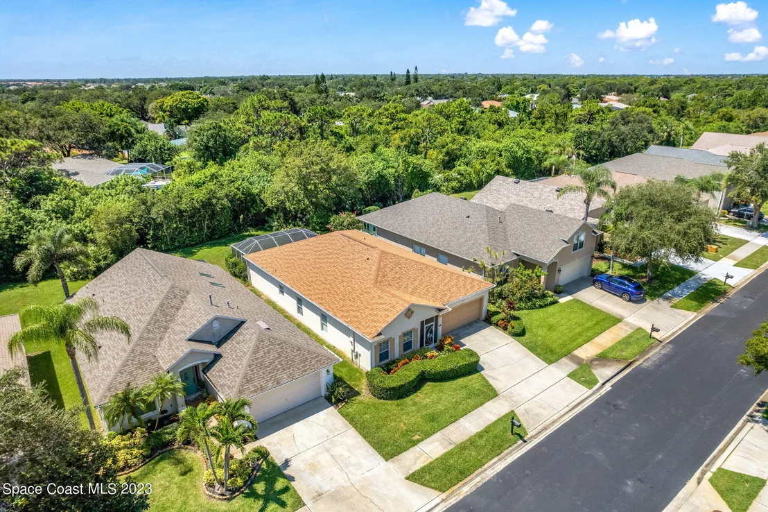 Photo of 5022 Outlook Drive