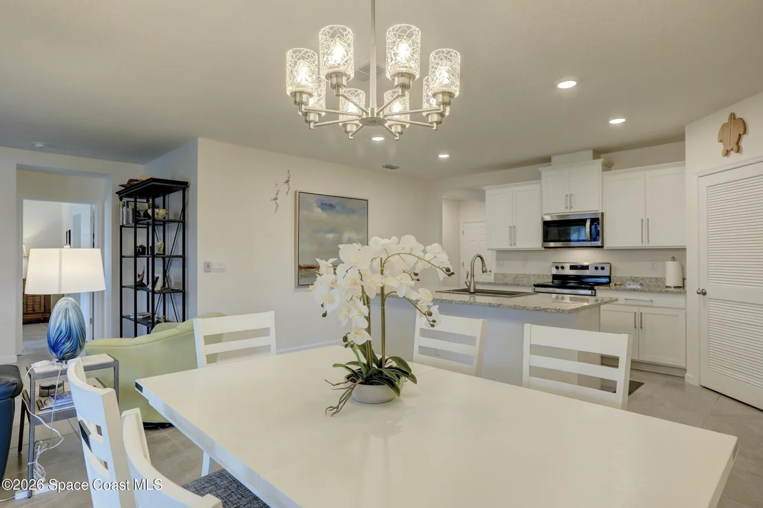 Photo of 6794 Topaz Drive