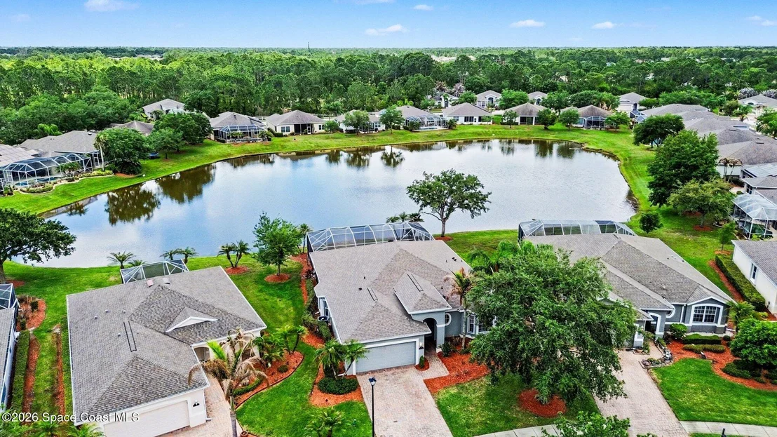 Photo of 348 Gardendale Circle SE