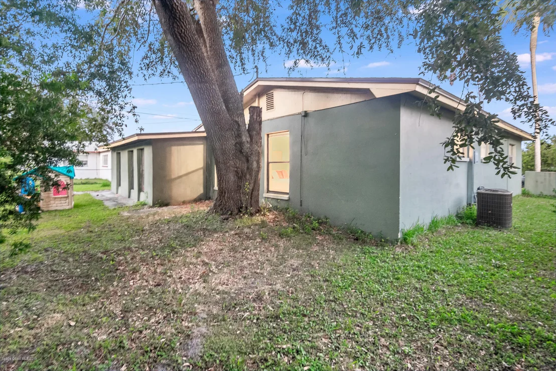 Photo of 1028 Marlin Drive