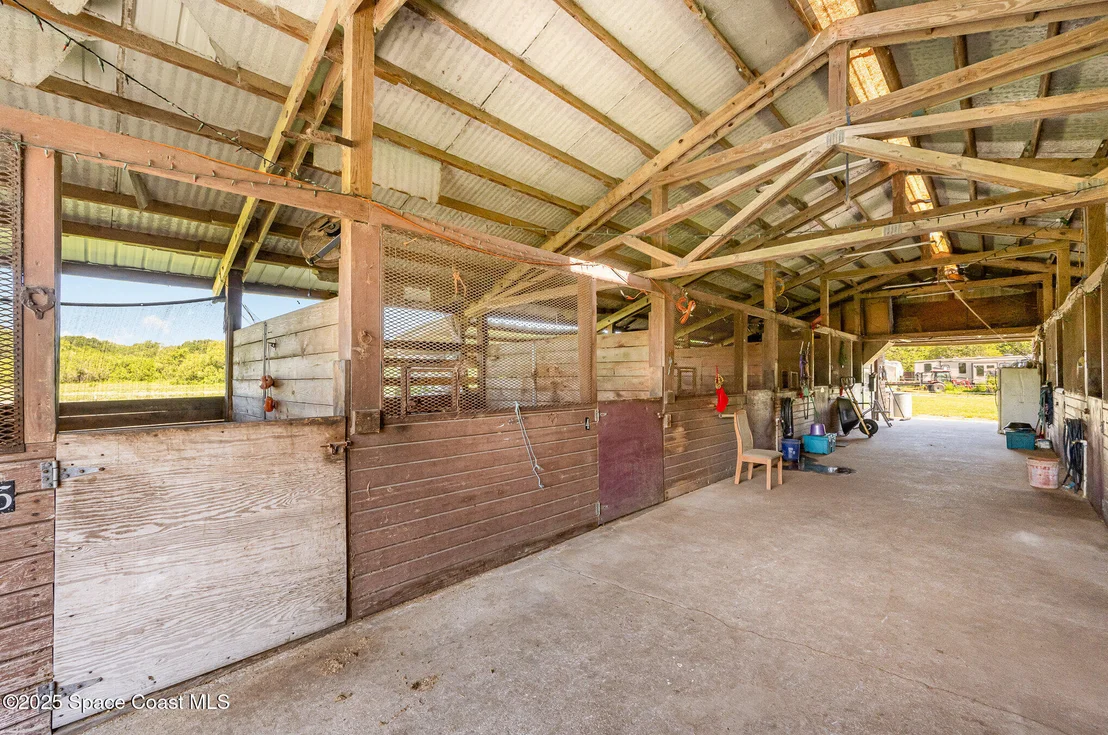 Photo of 2675 Brockett Road