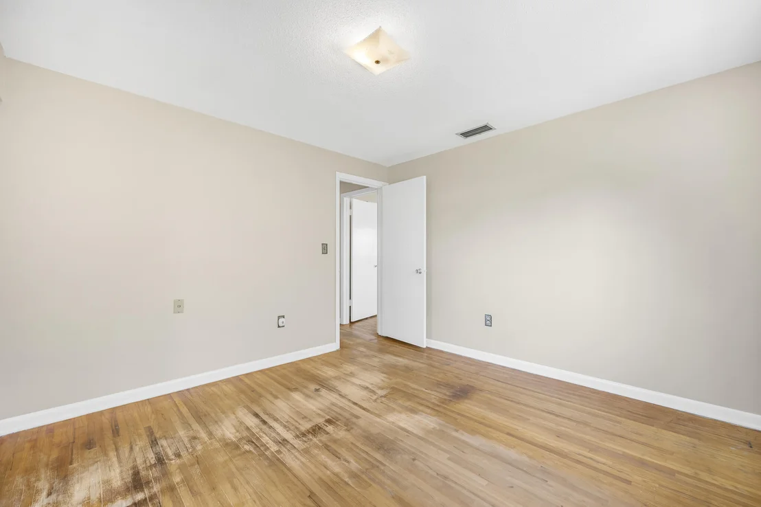 Photo of 455 Pine Boulevard