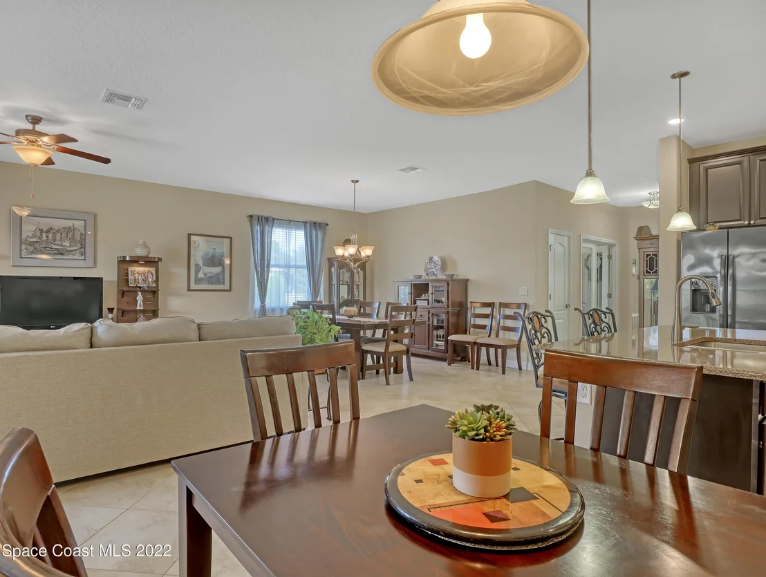 Photo of 3291 Anza Street