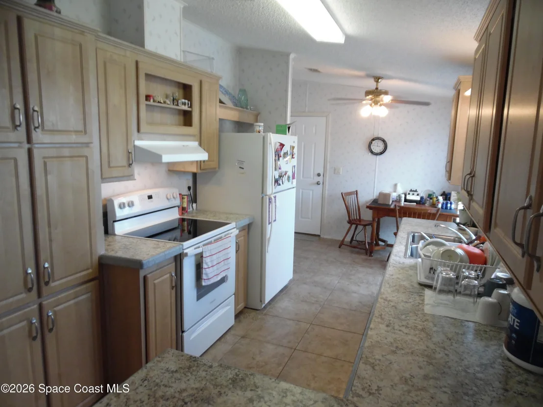 Photo of 839 Wren Circle