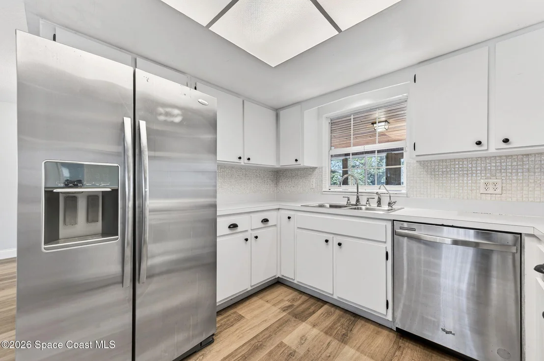 Photo of 1471 Caribbean Drive