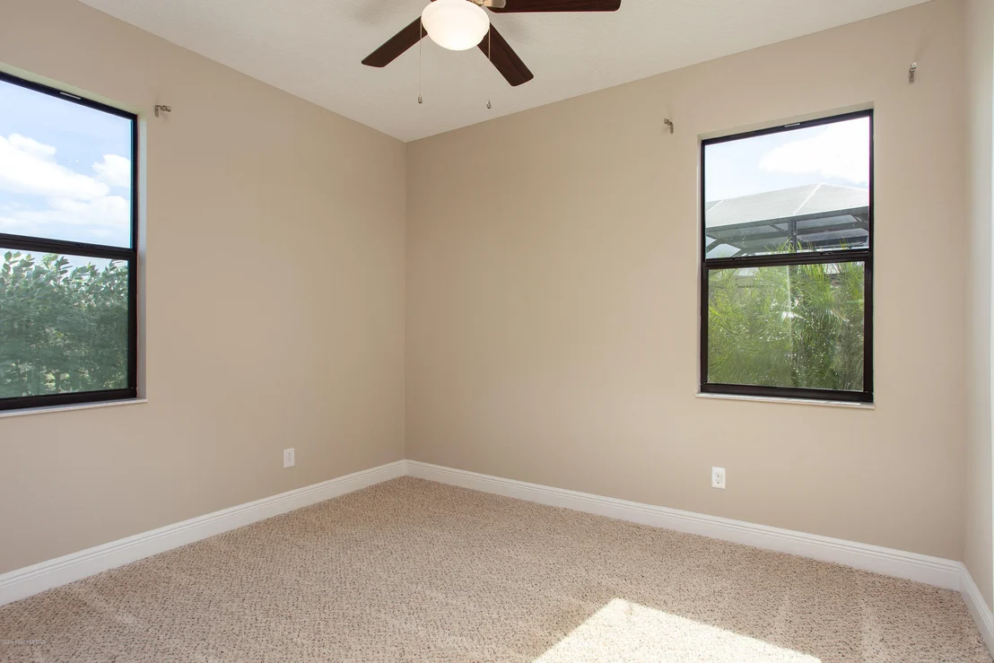 Photo of 7447 Bluemink Lane