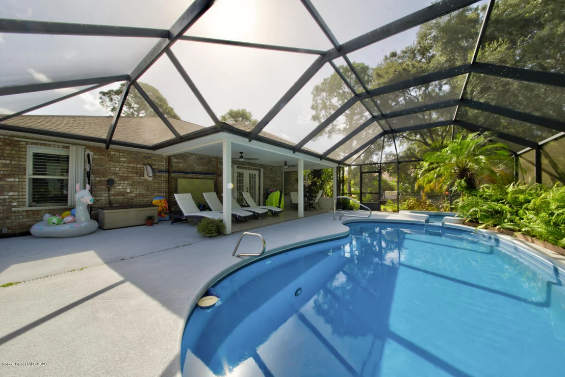 Photo of 4526 Wellington Lane